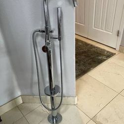 American Standard Freestanding Bathtub Faucet 