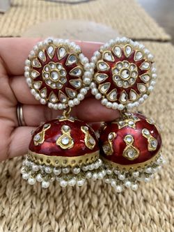 Beautiful Jhumka Earrings New