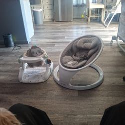 Munchkin  Baby Swing