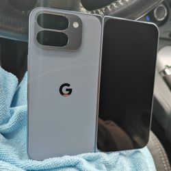 Pixel 10 Pro FOLD • 512 GB • UNLOCKED 🔐 • 10/10 ✨  (Price Firm)