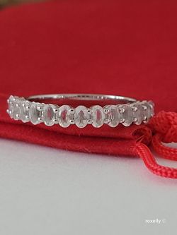 14K White Gold Moonstone Band Ring Size 5.5 Solid Gold/ Anillo de Banda de Oro Blanco con Piedras de Luna! 👌🎁Post Tags: Anillo de Oro
