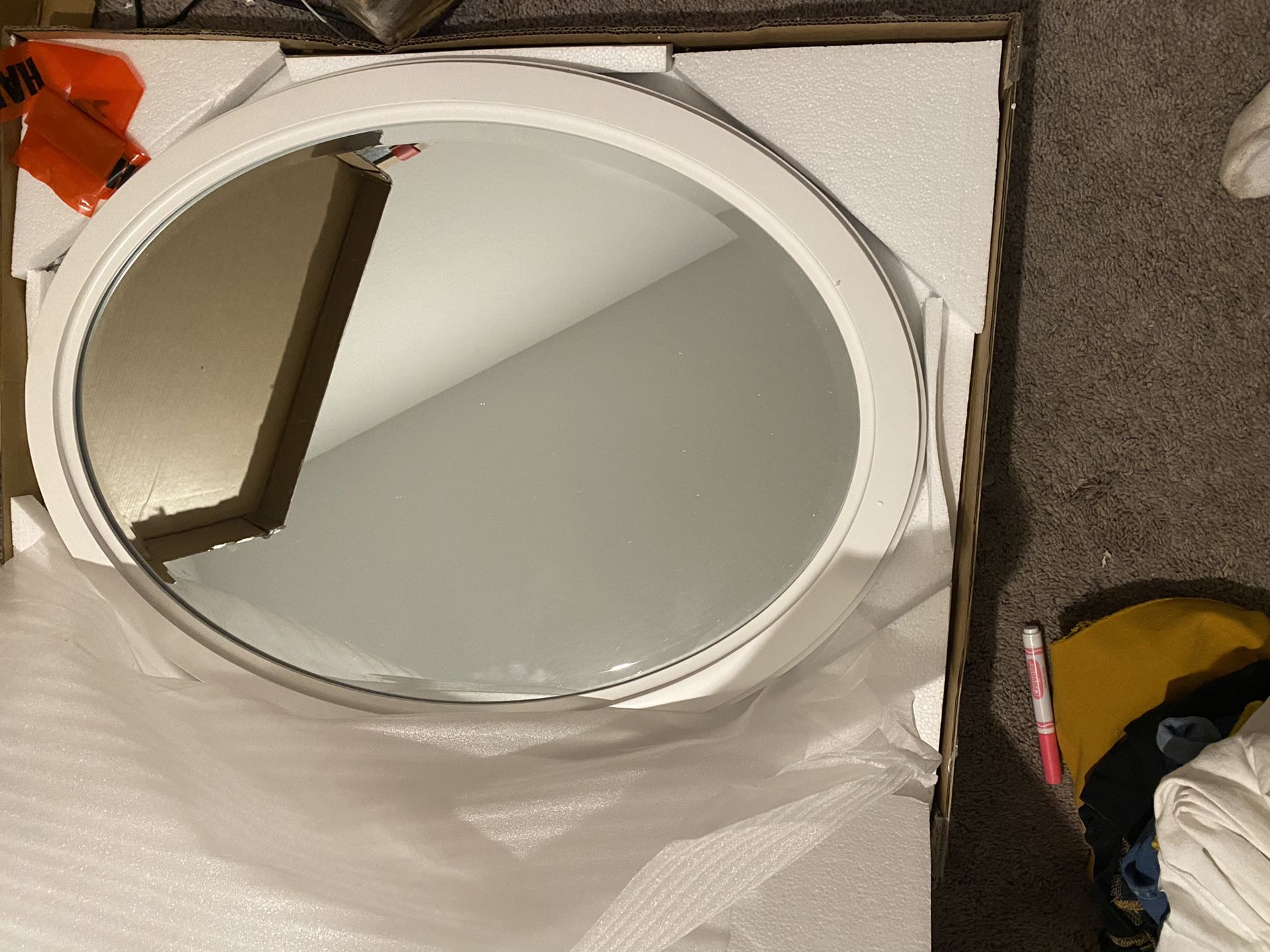 New Oval 24 X 36 White Mirror