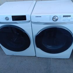 Lavadora y Secadora de gas marca Samsung 