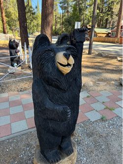 Wood carvings bears and more