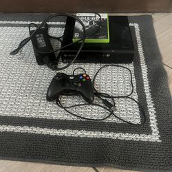 Xbox 360 Model E1538 With Game 