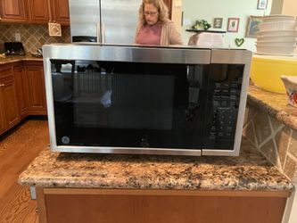 GE Stainless Steel Countertop Microwave