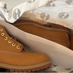 Brand New Timberland Boots Premium Size 3y 