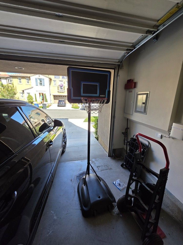 Basketball Hoop From 5.5ft to 7.5ft