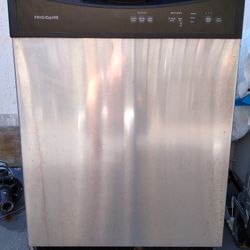 Dishwasher 