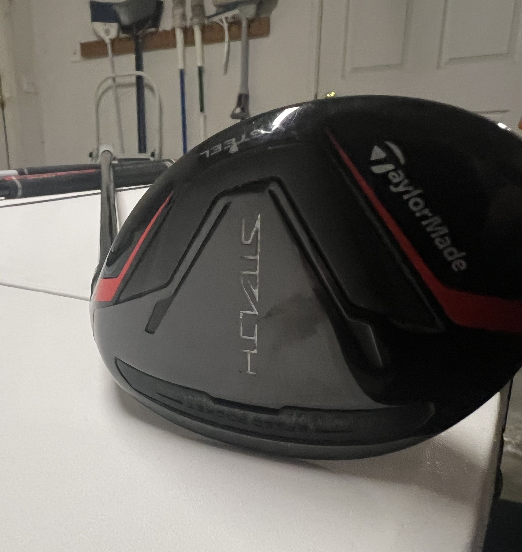 TaylorMade Stealth Hybrids (3 and 7) Great Condition