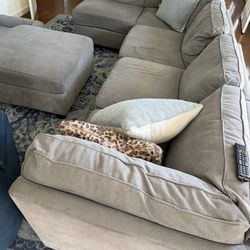Sectional sofa 
