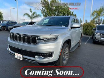 2022 Jeep Wagoneer
