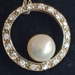Vtg.sterling Silver Genuine Pearl & Cz Pendant Necklace- 16 In.