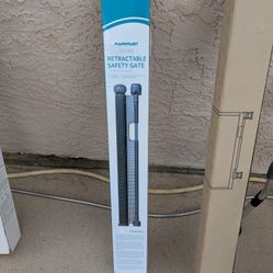 100" Wide Retractable Grey Baby Or Pet Gate New