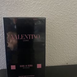 Valentino Uomo Born in Roma Intense 
