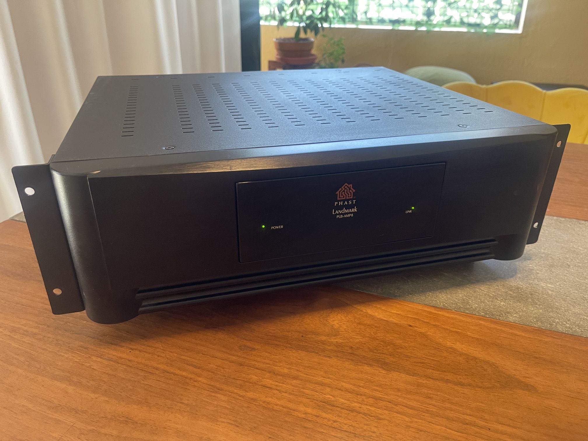 Landmark 8 Channel Power Amplifier PHAST/AMX