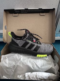 Toddler shoes