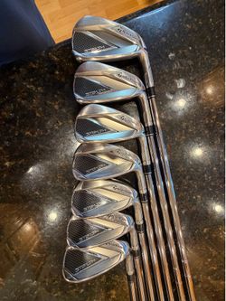 TaylorMade Stealth Irons 5-AW with Dynamic Gold 105 Steel Shafts with CP2 mid grip (USED)