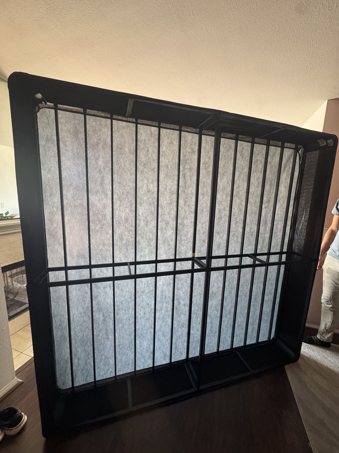 CLEAN king Box Spring