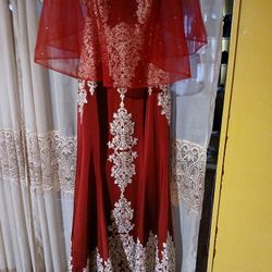 Beautiful Dress For Any Occasion Worn Once Only Pd 300.00 Will Take 150.00