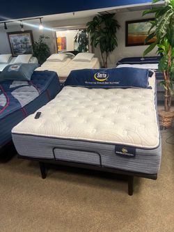 🔥Serta queen adjustable set up $699🔥