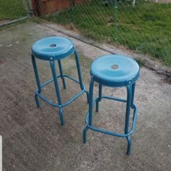 2 Bar Stools