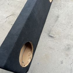 ($120 firm) 2|12s sub box for single cab Chevy/GMC/Ford/ etc