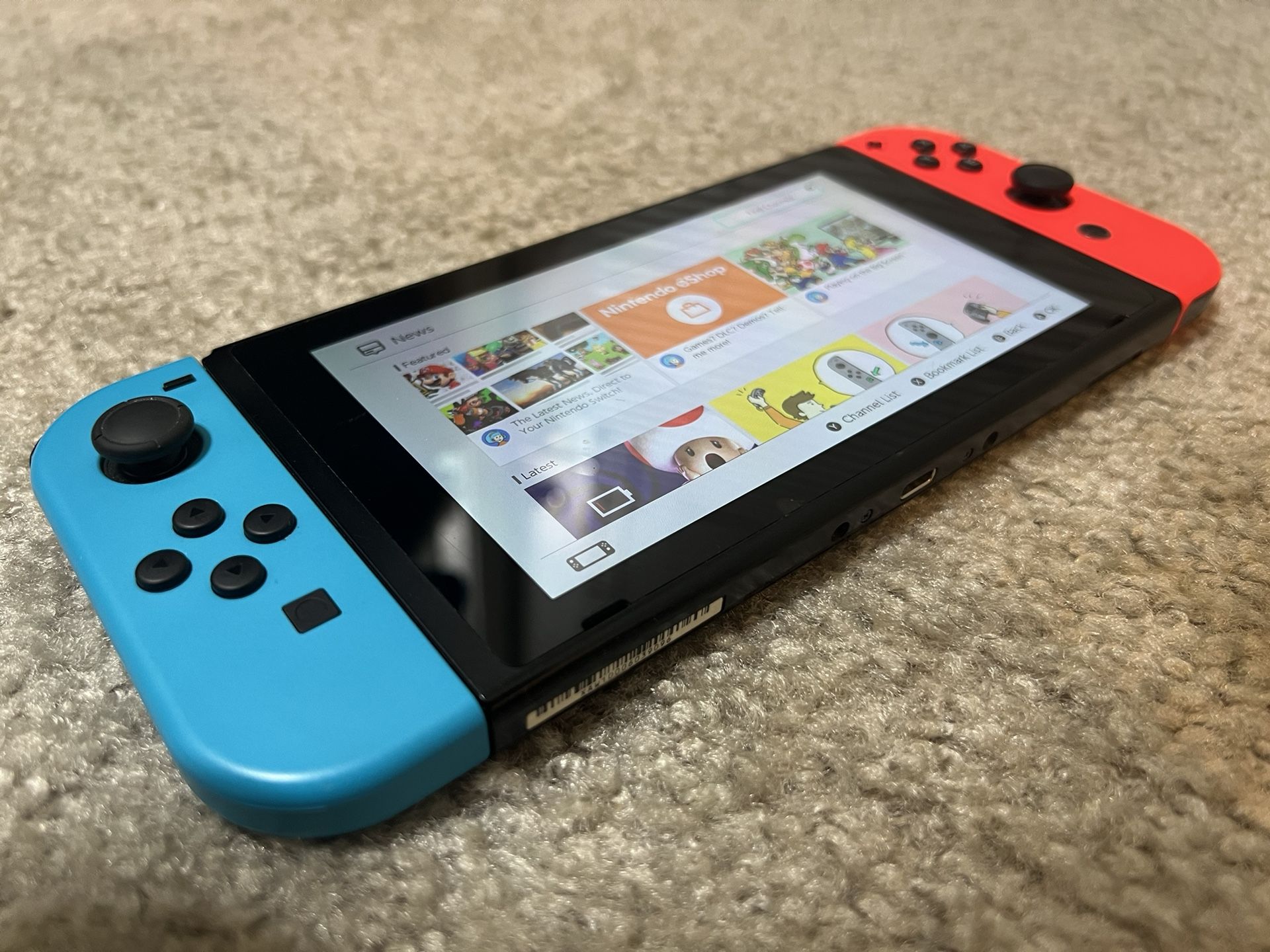 Nintendo Switch (V1)