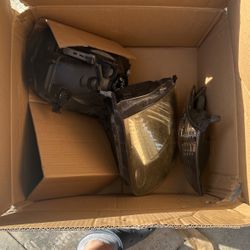 Head Light For A Sequoia 2005