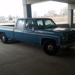 1976 Chevy Scottsdale truck