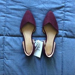 Maroon Flats, Side Cutouts 