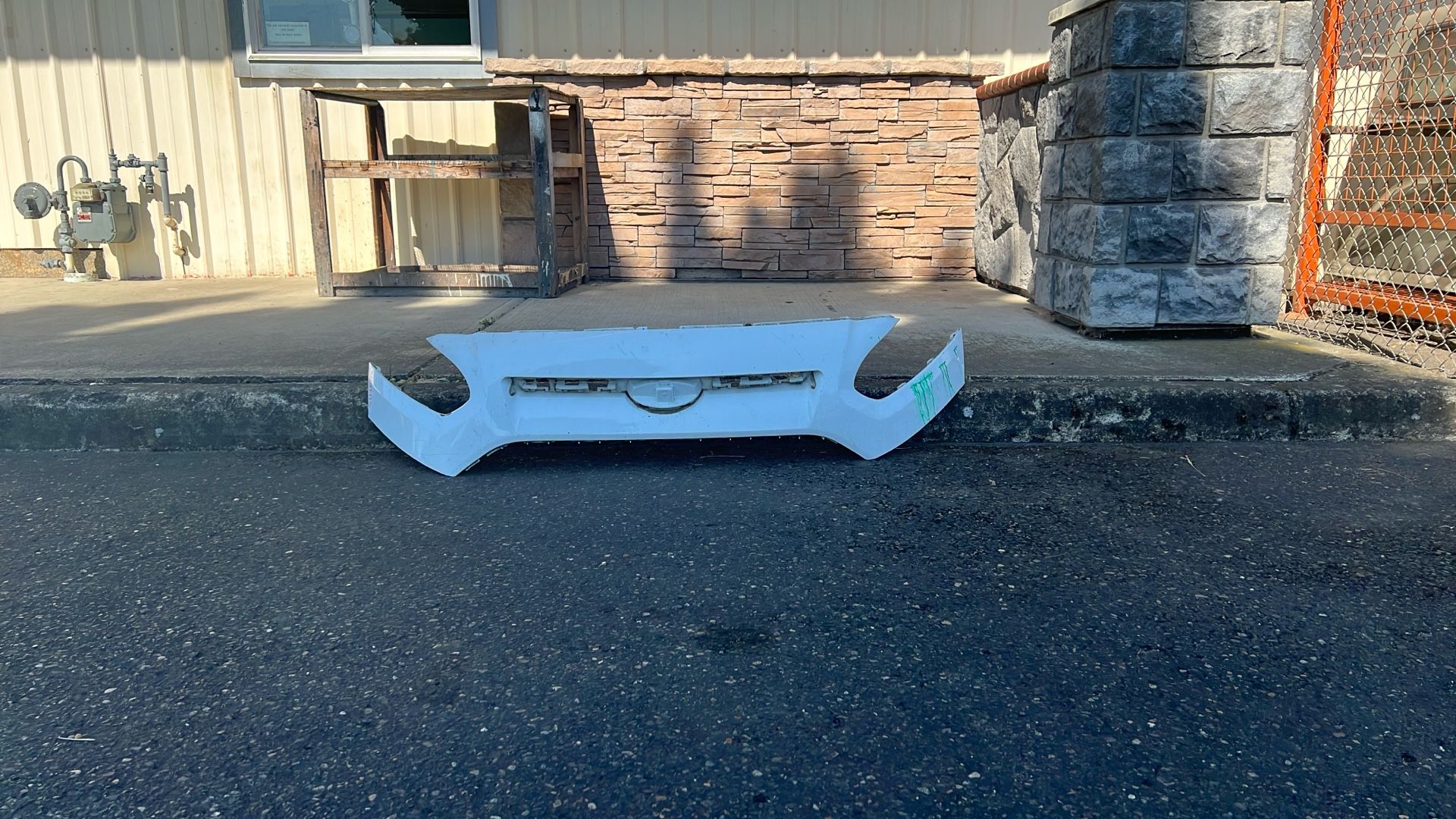 2014 To 2018 Ford Transit Connect Front Upper Bumper #B640 FO1014113