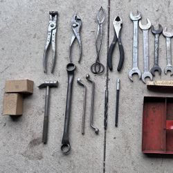 Variety Of Tools And Tool Tray