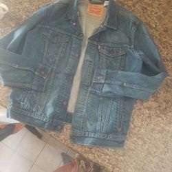 New Never Worn Size Lrg. LEVIE Mens Jacket