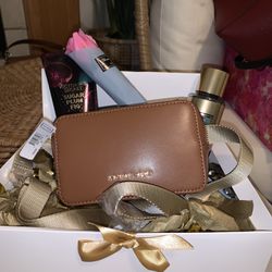Michael Kors Belt Bag Or Crossbody Gift Set 