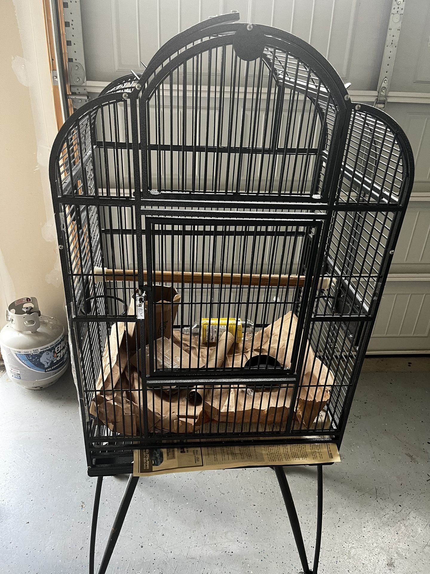 Standing Bird Cage