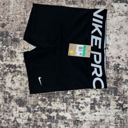 Nike Pro Girl Shorts 