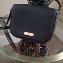 KATE SPADE New York Small Saffiano Leather Crossbody Purse (Blk)