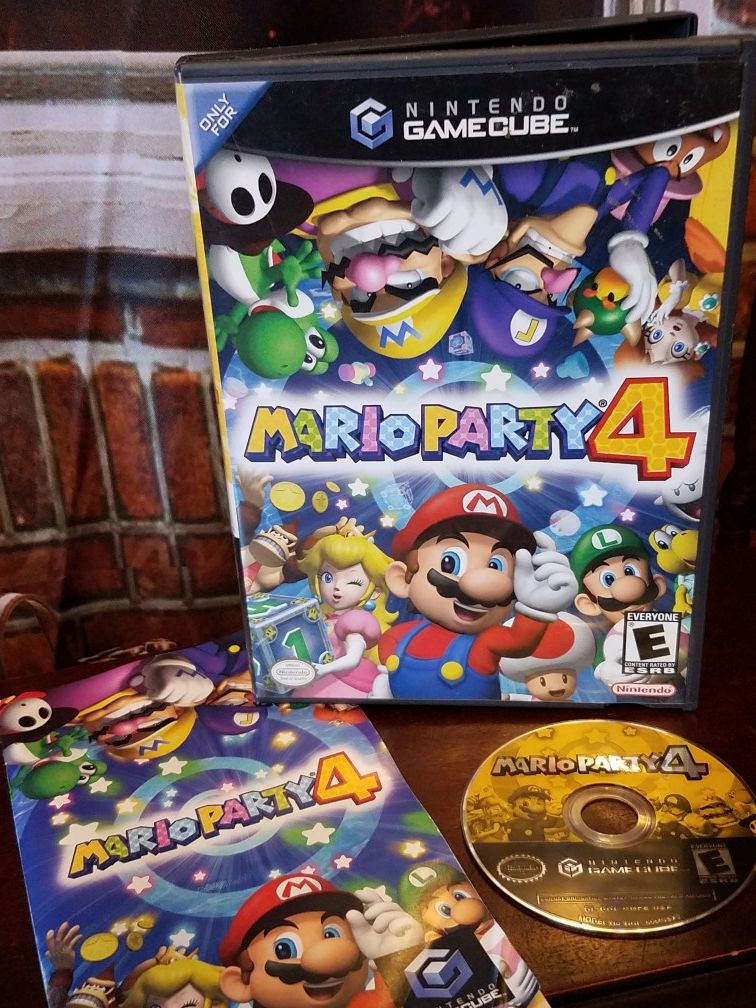 Mario Party 4 Nintendo GameCube Games 2002 Complete Case Disc Manual Video Game
