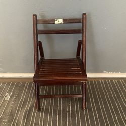 Antique child’s folding Wood chair