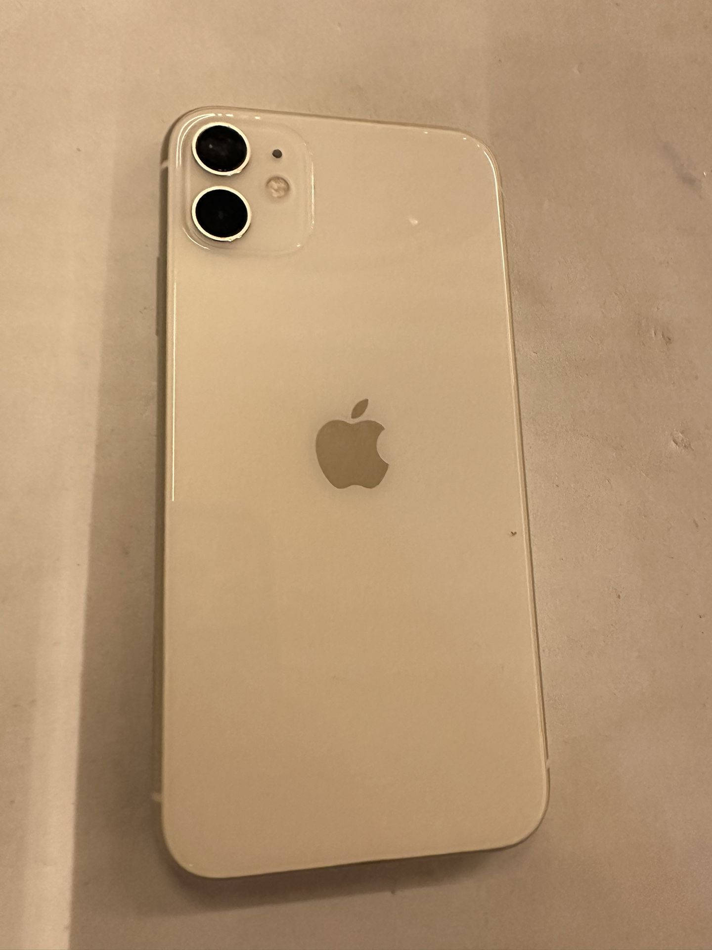 Apple iphone 11 64gb unlocked white 