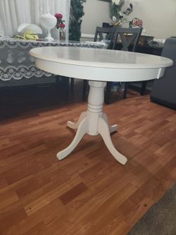36" wood round table