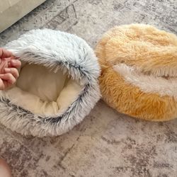 Small cat/ dog bed