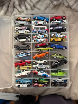 Hot Wheels Mix Loose Cars Ferraris, JDM, Premiums, and Much More For Only $3.00 Each!!