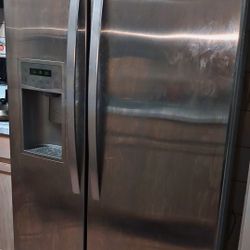 Refrigerator Kenmore 