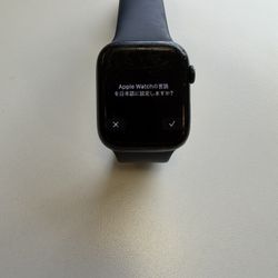 Apple Watch 45 mm Series 7 - $50
