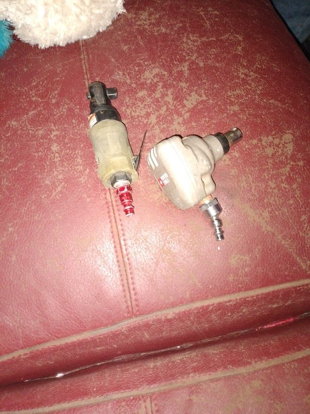 a pneumatic palm nailer,And air ratchet wrench