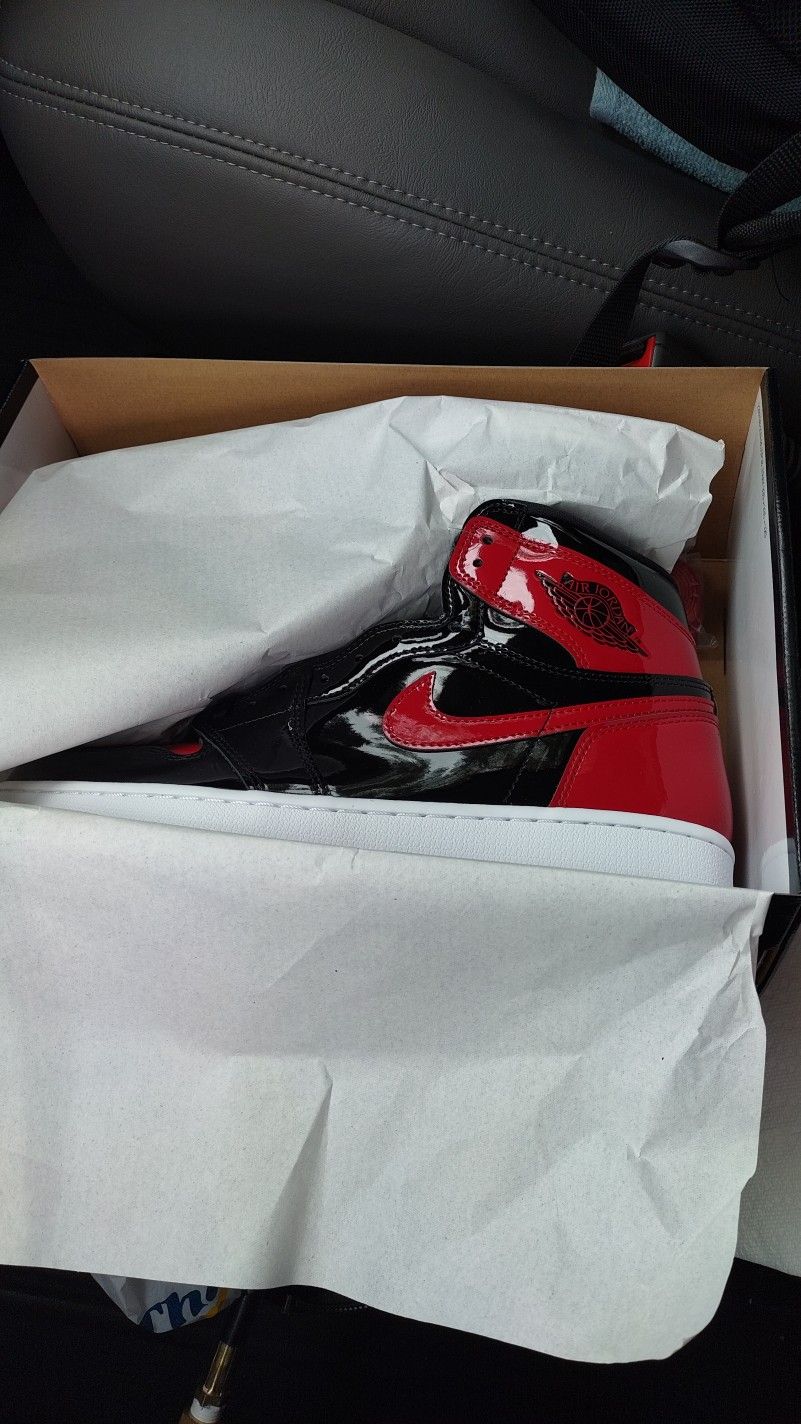 Jordan Bred 1s