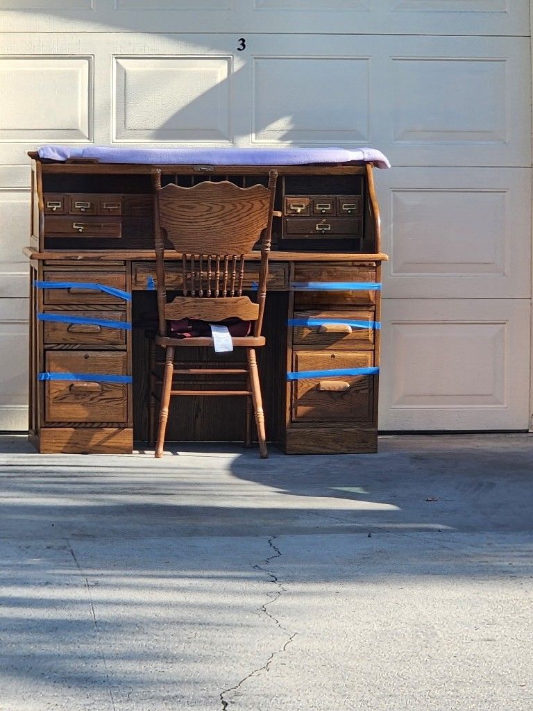 Oak Roll-top Desk