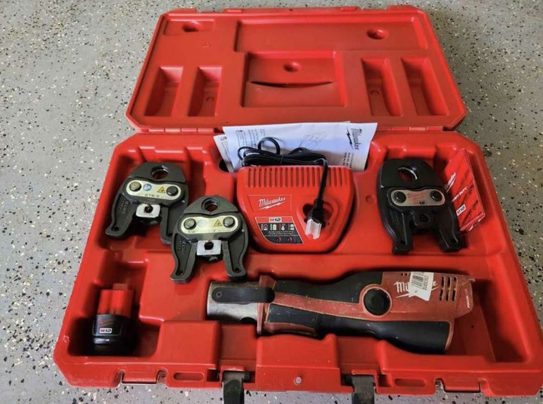 Milwaukee M12 Pro Press 